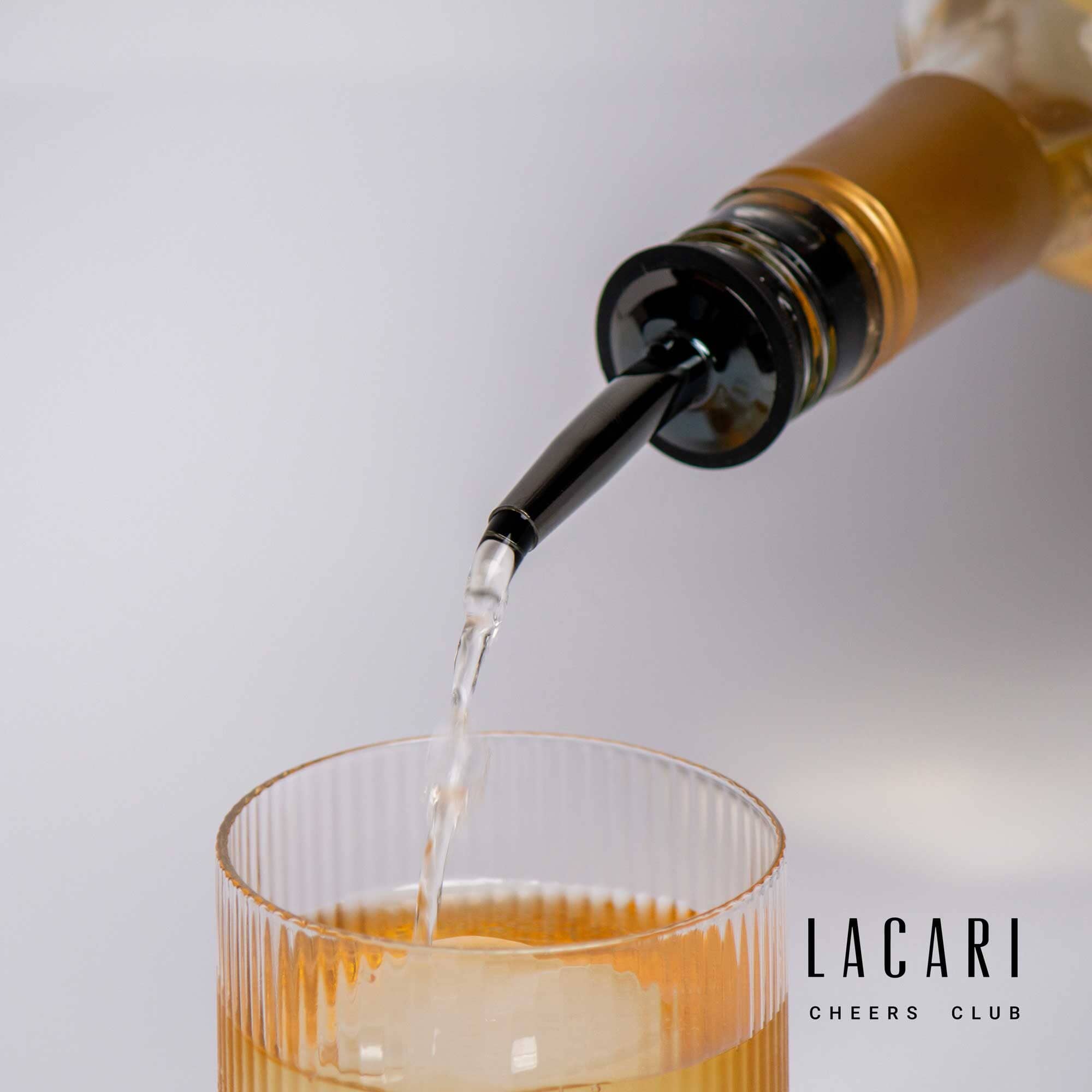 Cocktail Ausgießer / Pourer Lacari 